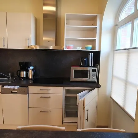 Avalon Bellevue Apartment *